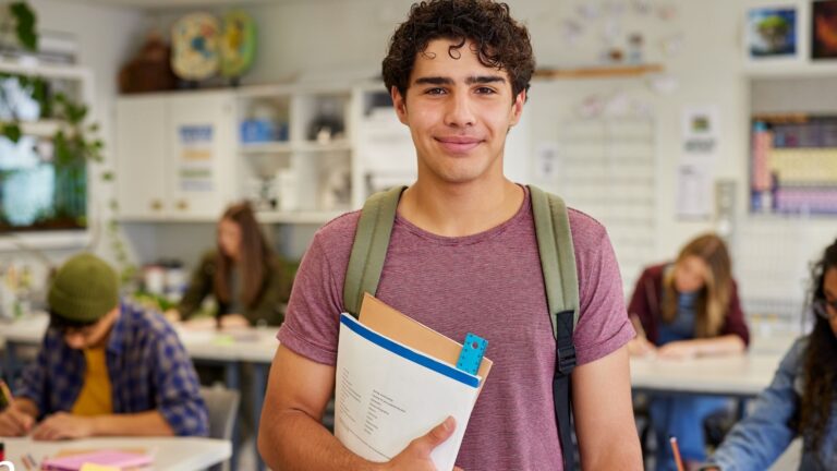 Bağcılar Anadolu Lisesi